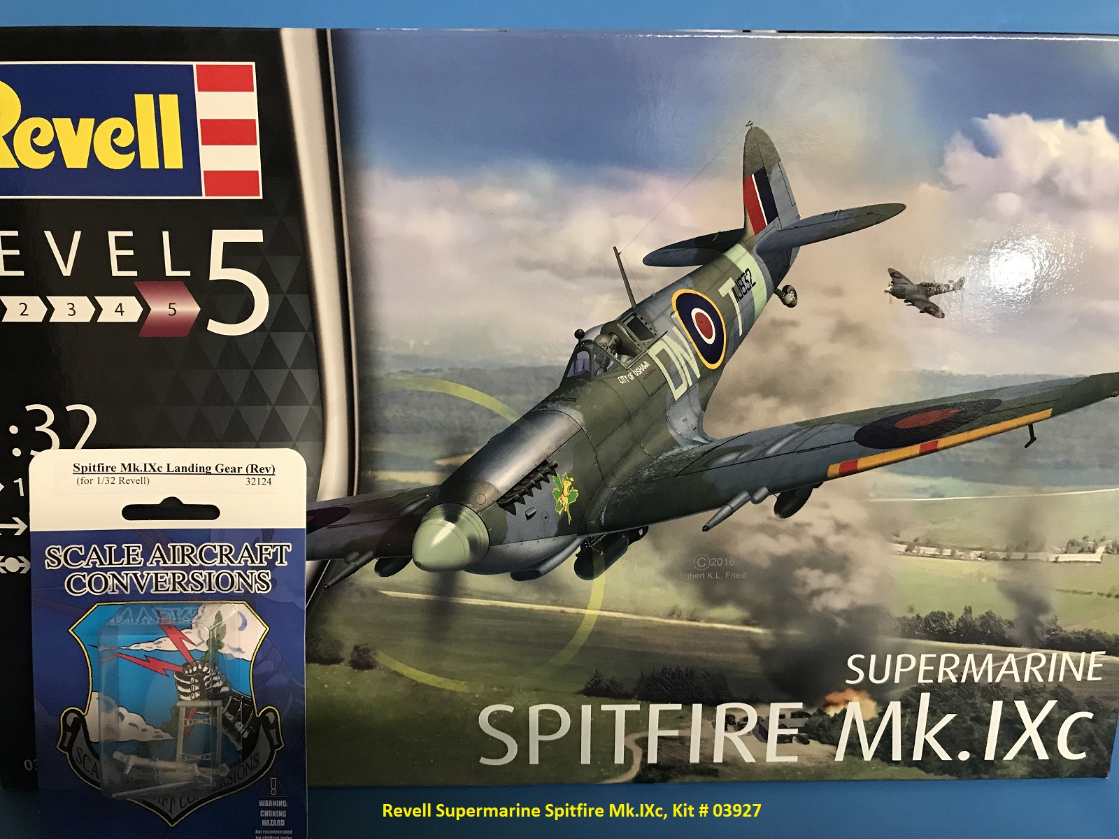 SAC Package with Revell Box Art