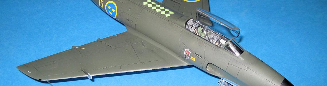 Overall view of the right side of the aircraft.