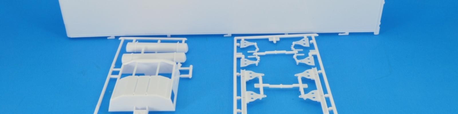 Trailer white parts