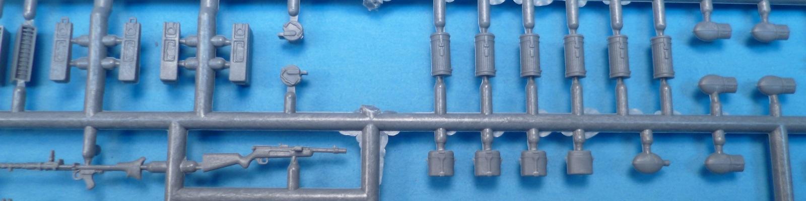 Weapons sprue detail