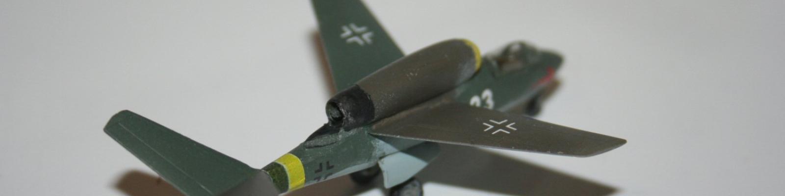 Finished model of He-162D 
