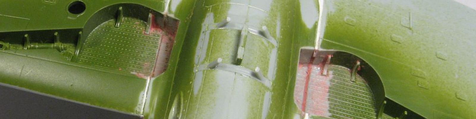 Wheel well seam