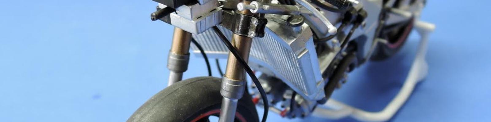 Frame assembly with steering assembly