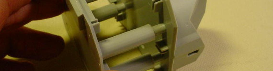 Ascent stage alignment pins