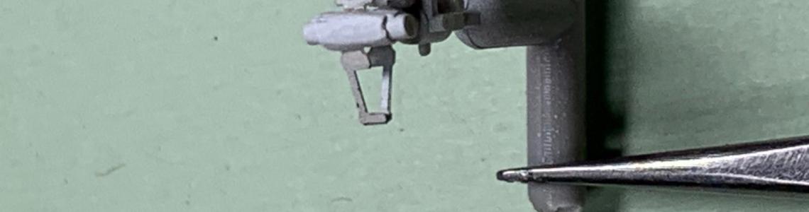 8 main strut scissors installed