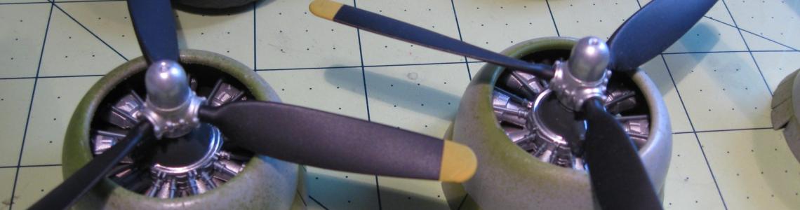 Engine cowling main mounts and prop