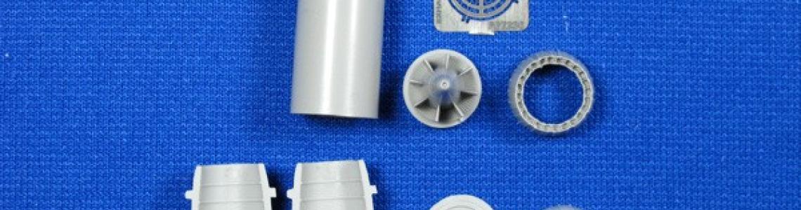 Aires parts (top) vs. kit parts (bottom) set