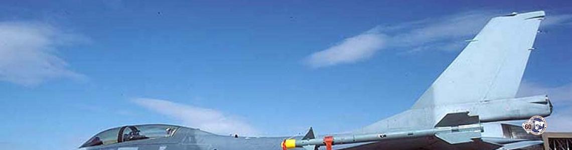 F-16XL 75-0747 left side l