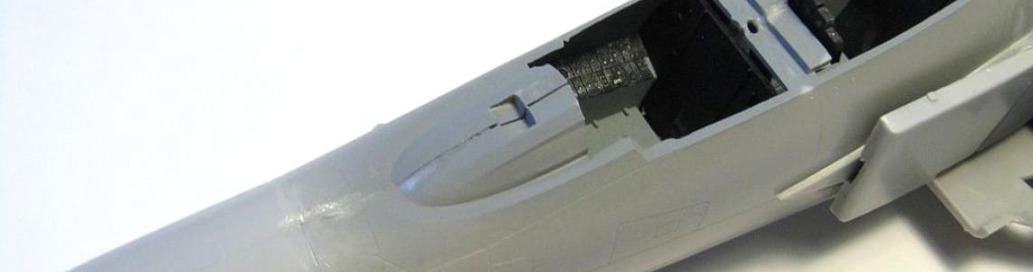 Cockpit steps and gaps