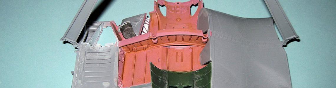 Wing center structure