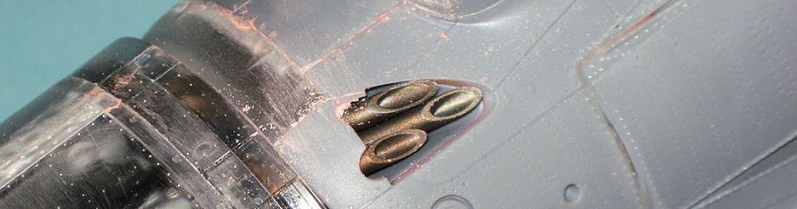 Exhaust pipes alignment with fuselage holes