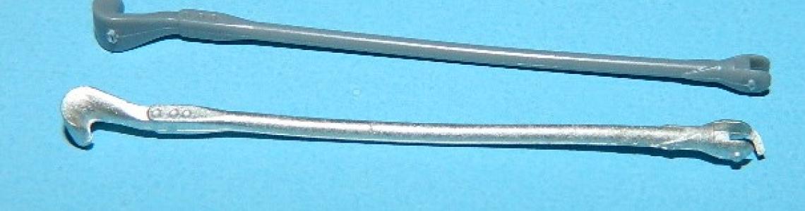 Comparison with kit tail hook