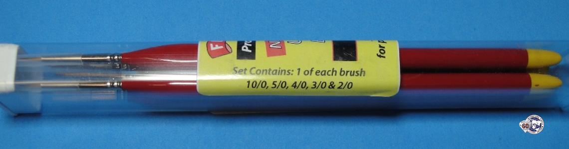 Brushes in the five-brush set