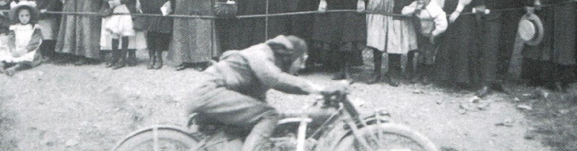 Franklin in Action, 1911 Senior TT Race