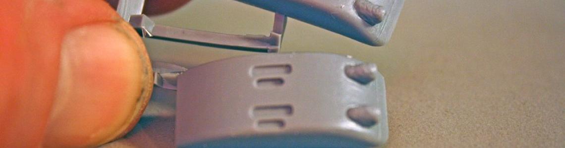 Resin underwing gun pans