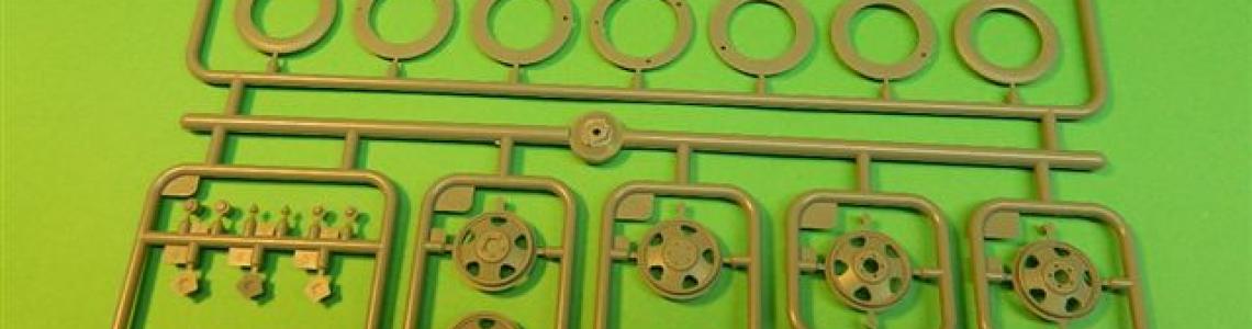 Sprue 3 tires and wheels