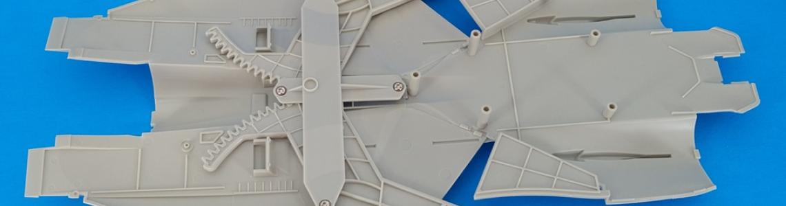 Swing Wing Mechanism