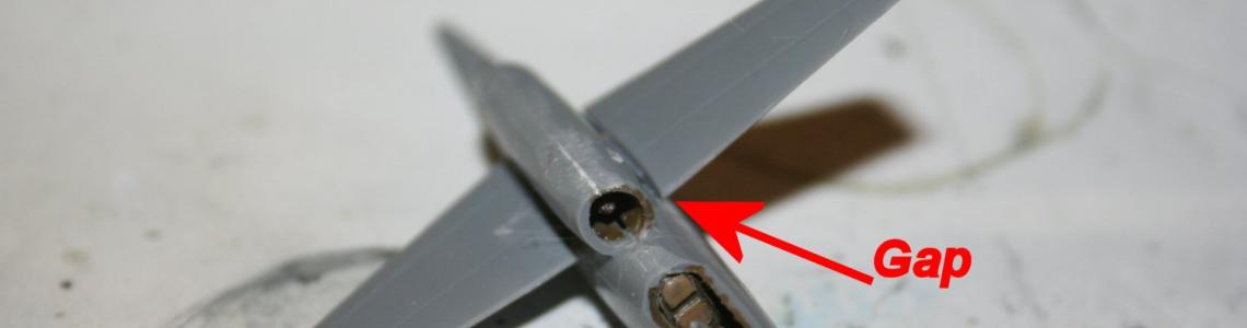 Small gap in wing root