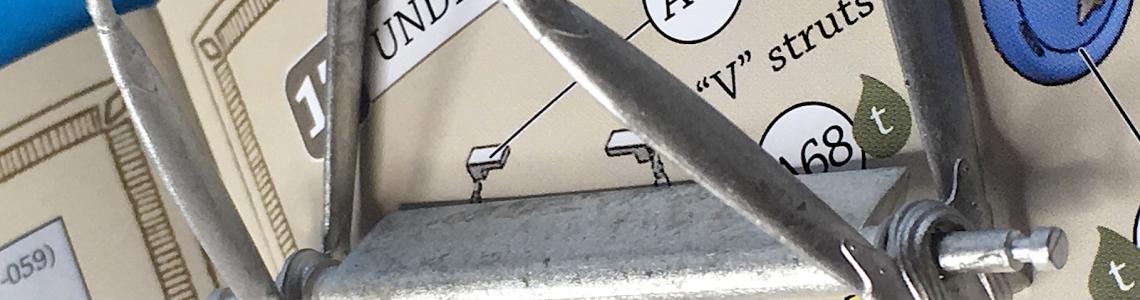 Airfoil spreader bar assembly