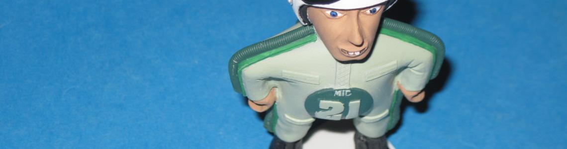 Oblique picture of Mig Mascot taken from front-above.