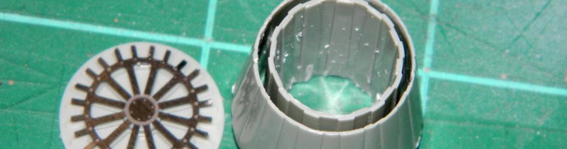 Jet engine anulus with flame holder shown