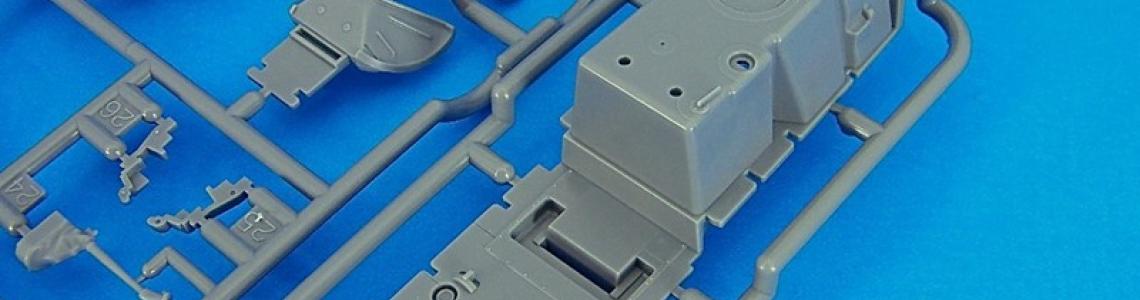 Cockpit floor and fuselage fuel cell