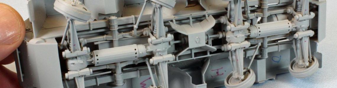 Undercarriage in Primer