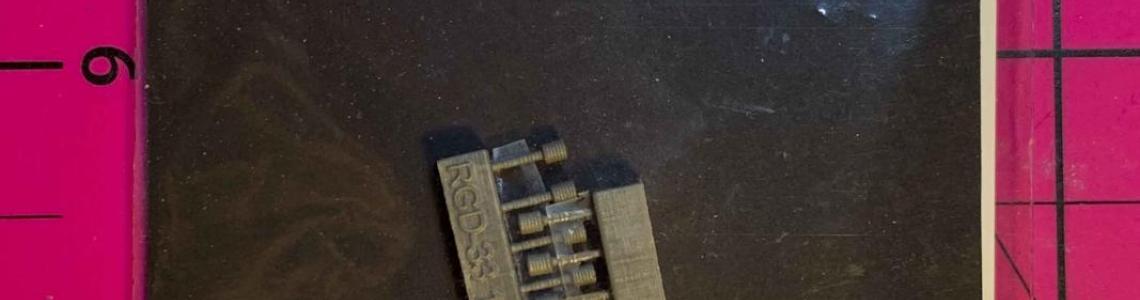 Hauler 1-35 RGD-33 Package Front