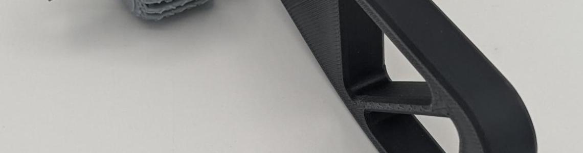 Handle with Tiger I Track Roller installed