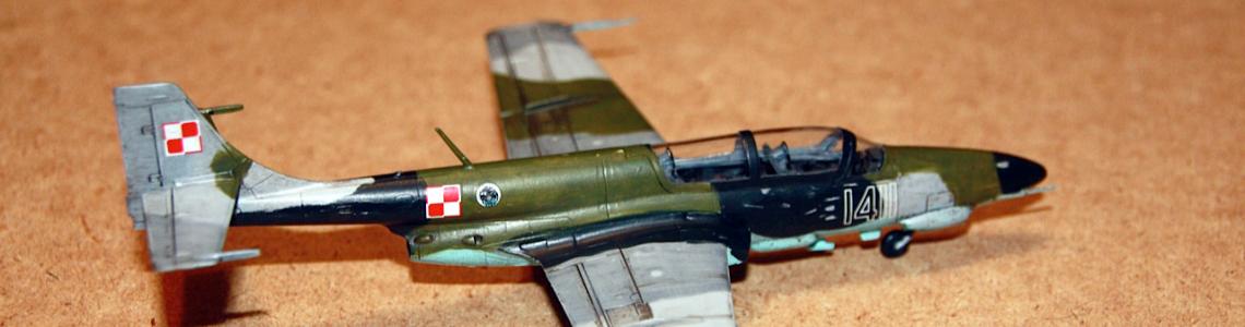 Right-side view of completed kit with camouflage scheme.