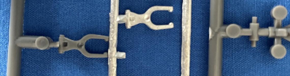 SAC Gear Tail Wheel Leg Comparison