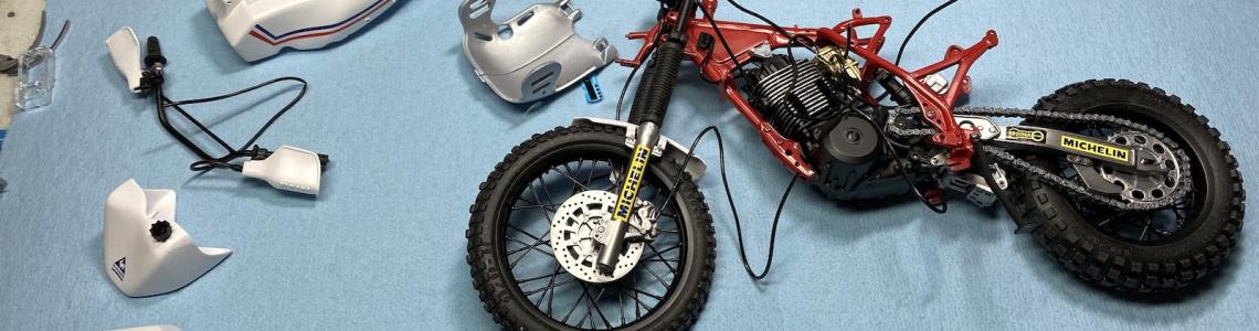 Yamaha Ténéré 660cc Paris Dakar 1986 | IPMS/USA Reviews Website